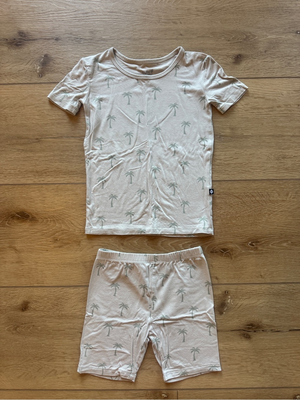Kyte BABY Cream Short-Sleeve Palm Tree Pajama Set
